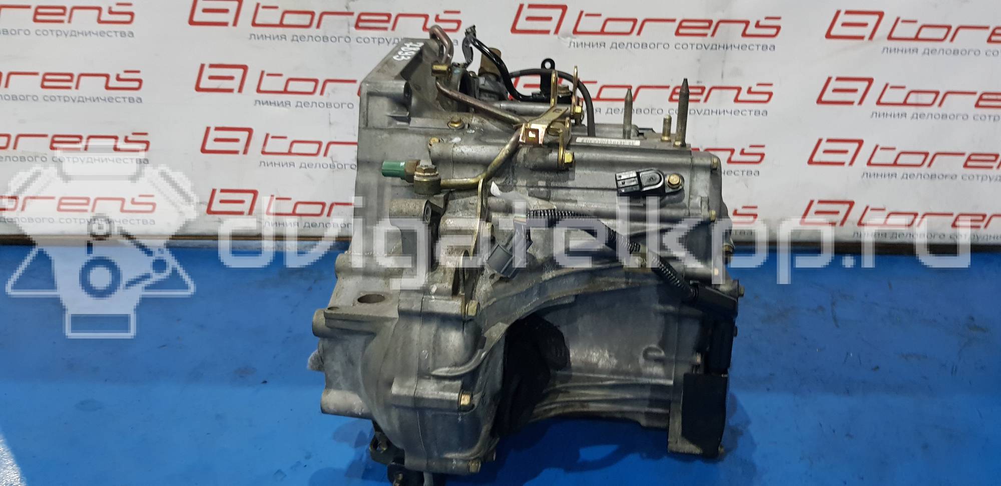 Фото Контрактный (б/у) двигатель 3UZ-FE для Toyota Celsior Ucf3 280-316 л.с 32V 4.3 л бензин {forloop.counter}}