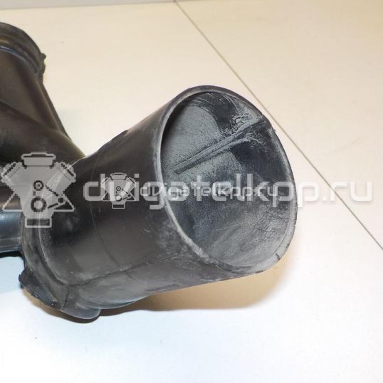 Фото Воздуховод для двигателя QG16DE для Nissan Sunny / Bluebird / Avenir / Primera / Almera 102-120 л.с 16V 1.6 л бензин 16554AU000