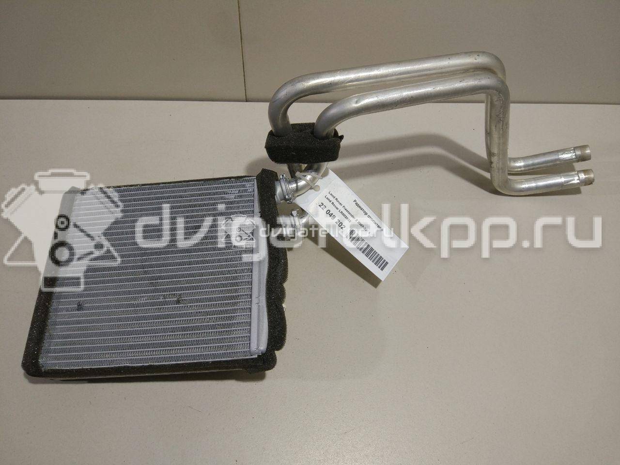 Фото Радиатор отопителя  LR002632 для Land Rover Freelander / Range Rover / Discovery {forloop.counter}}