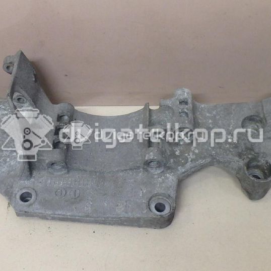 Фото Кронштейн генератора для двигателя AMF для Seat Ibiza / Cordoba / Arosa 6H 75 л.с 6V 1.4 л Дизельное топливо 045903143C