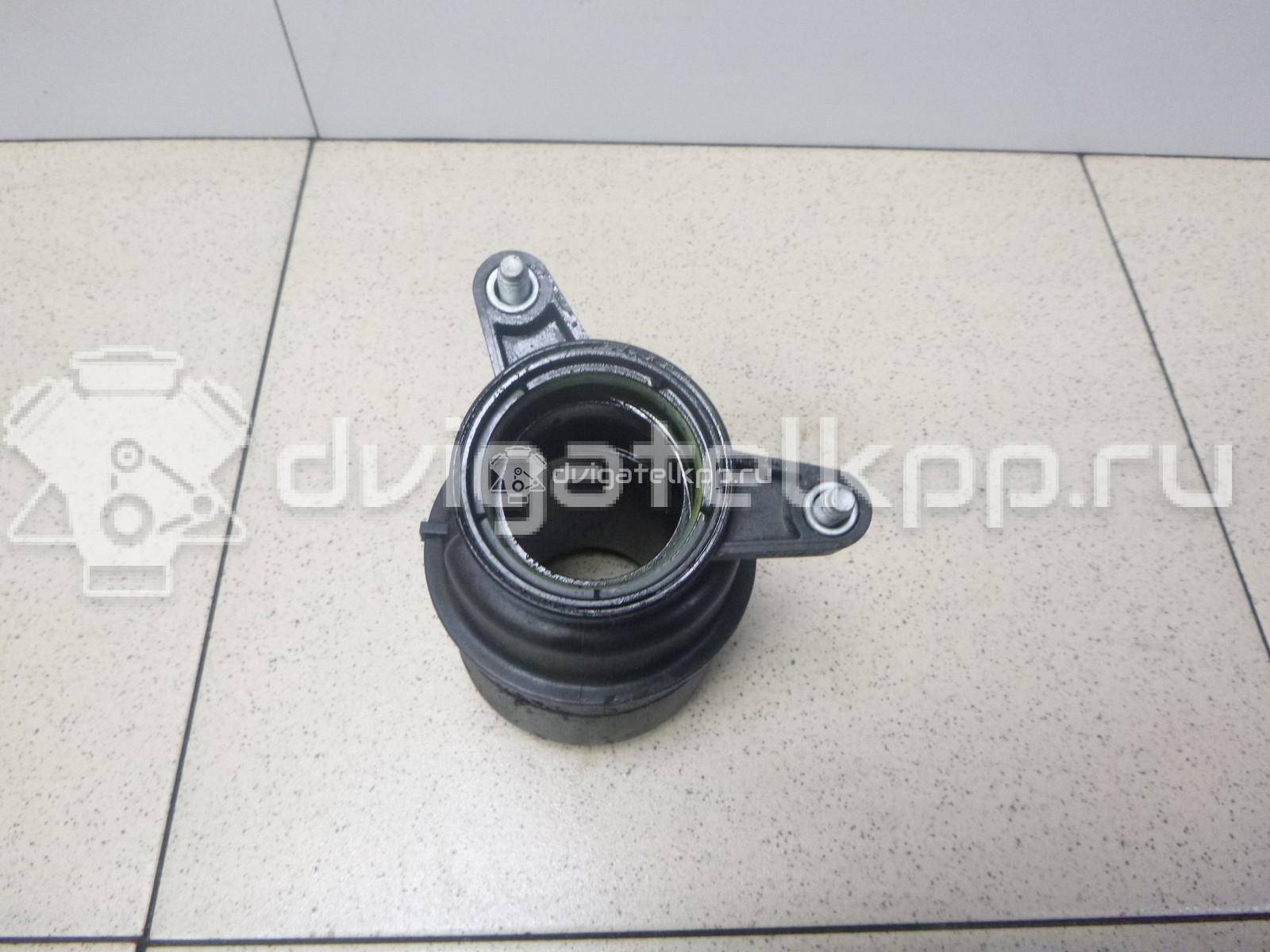 Фото Коллектор впускной для двигателя CBZB для Volkswagen / Seat 105 л.с 8V 1.2 л бензин 03F129656F {forloop.counter}}