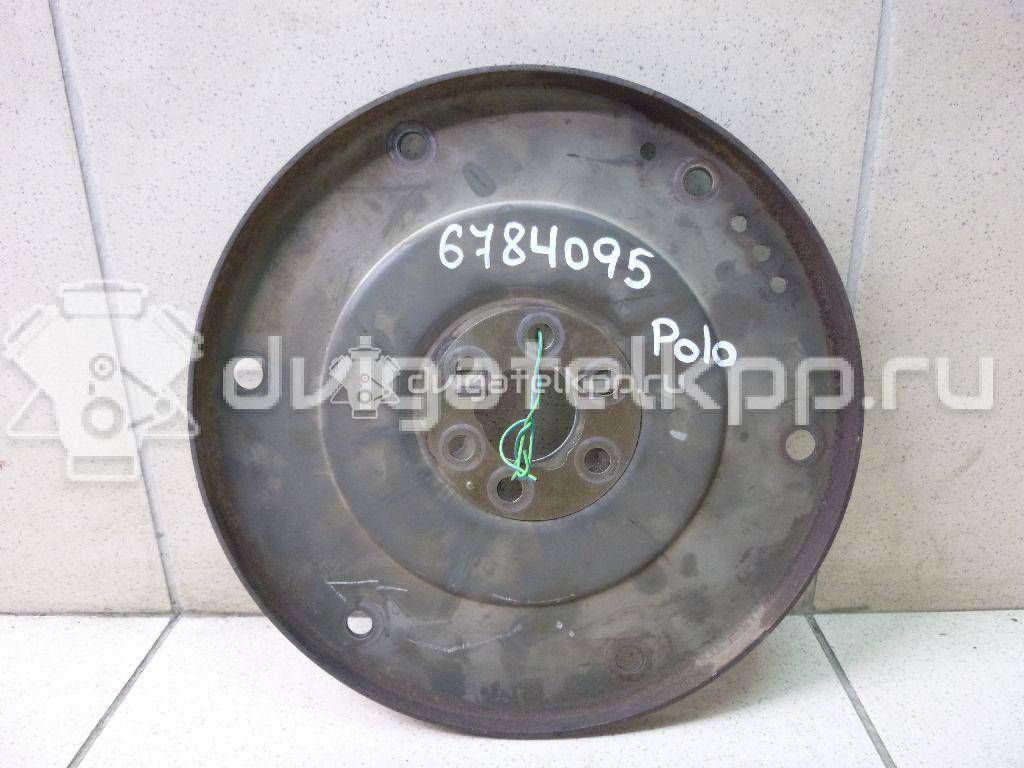 Фото Маховик для двигателя BTS для Volkswagen / Skoda / Seat 105 л.с 16V 1.6 л бензин 038105327B {forloop.counter}}