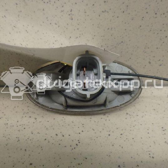 Фото Повторитель на крыло белый  GJ6A51120E для Mazda Mpv / Bt-50 Cd, Un / Bt-50 / 6 / 3