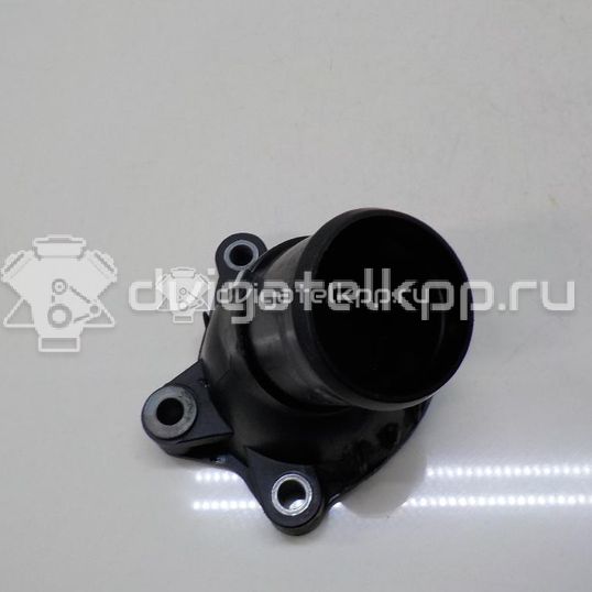 Фото Крышка термостата для двигателя 1AD-FTV для Toyota Avensis / Verso / Rav 4 / Auris / Corolla 124-126 л.с 16V 2.0 л Дизельное топливо 163210R011