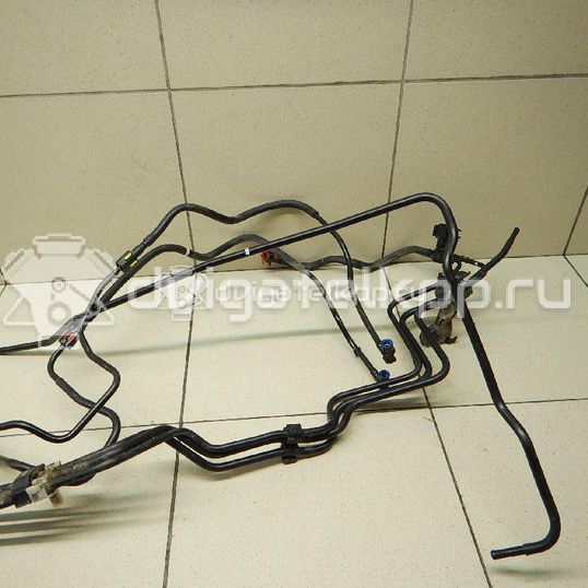 Фото Трубка топливная для двигателя 2UZ-FE для Toyota Land Cruiser / Tundra , / 4 / Sequoia 233-288 л.с 32V 4.7 л бензин