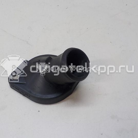 Фото Крышка термостата для двигателя 1NZ-FXE для Toyota Yaris / Prius 58-101 л.с 16V 1.5 л бензин 1632121010