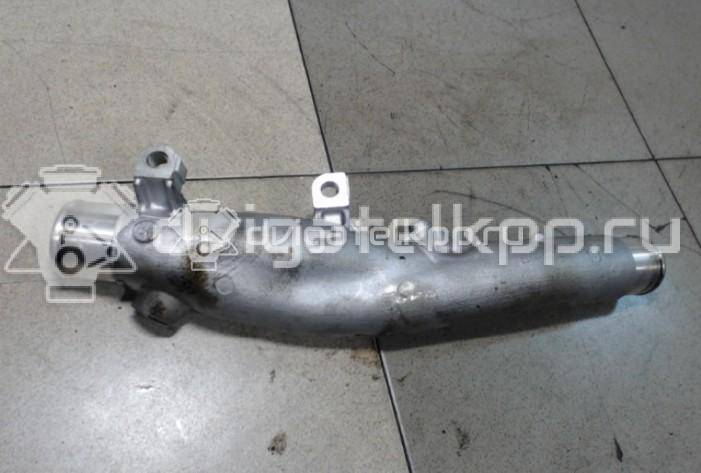 Фото Патрубок интеркулера для двигателя 2AD-FTV для Toyota Rav 4 / Corolla / Avensis 136-150 л.с 16V 2.2 л Дизельное топливо 1736126070 {forloop.counter}}