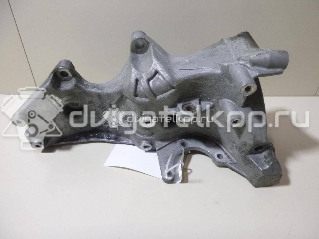 Фото Кронштейн генератора для двигателя BWT для Audi A4 200-203 л.с 16V 2.0 л бензин 06D903143D {forloop.counter}}