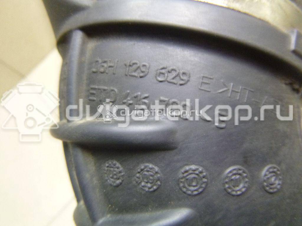 Фото Патрубок воздушного фильтра для двигателя KW для Audi Quattro 85 300-306 л.с 20V 2.1 л Супер-бензин (95) неэтилированный 06H129629E {forloop.counter}}