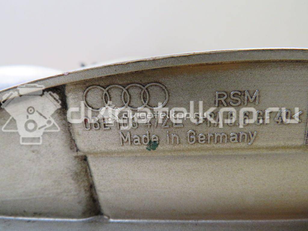 Фото Крышка головки блока (клапанная) для двигателя BDW для Audi A6 177 л.с 24V 2.4 л бензин 06E103472L {forloop.counter}}