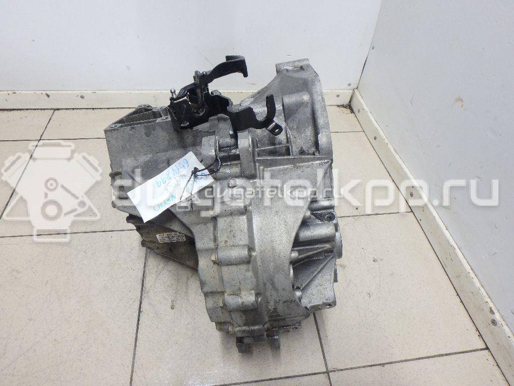 Фото Контрактная (б/у) МКПП для Volvo V50 Mw / C70 / V70 / C30 / S40 136 л.с 16V 2.0 л D 4204 T Дизельное топливо 1352856 {forloop.counter}}