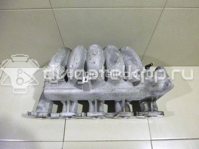 Фото Коллектор впускной для двигателя B 5244 S для Volvo S70 Ls / C70 / V70 / S60 / S80 170 л.с 20V 2.4 л бензин 9486206 {forloop.counter}}