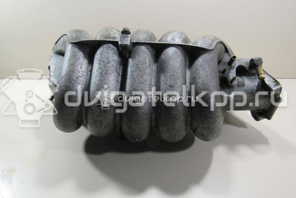 Фото Коллектор впускной для двигателя B 5244 S2 для Volvo S80 / V70 / S70 Ls / S60 140 л.с 20V 2.4 л бензин 9486206 {forloop.counter}}