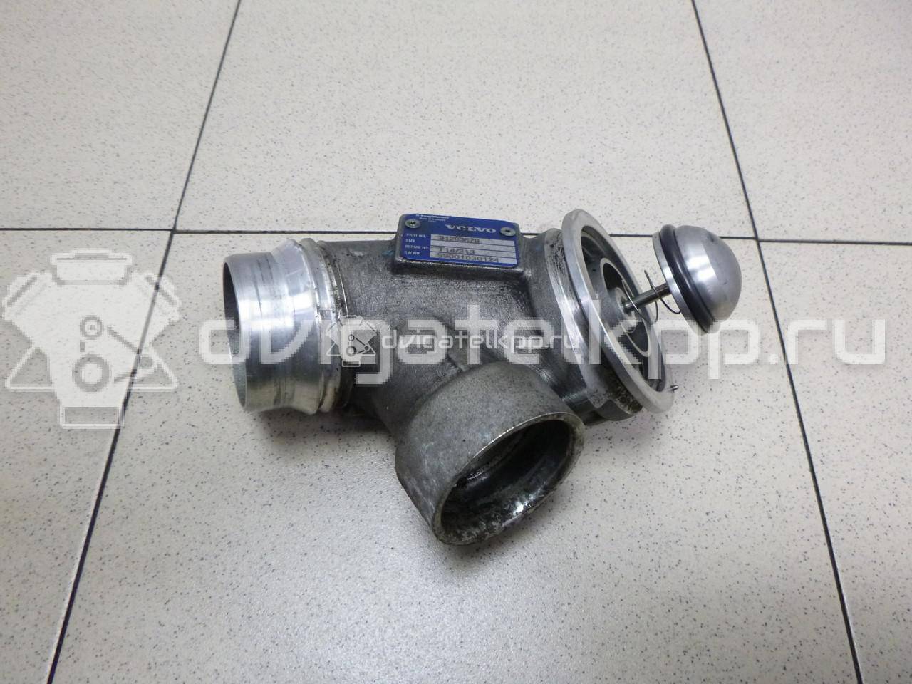 Фото Клапан воздушный для двигателя D 4204 T14 для Volvo V60 / Xc60 / S60 / S90 / V40 190 л.с 16V 2.0 л Дизельное топливо 31431981 {forloop.counter}}