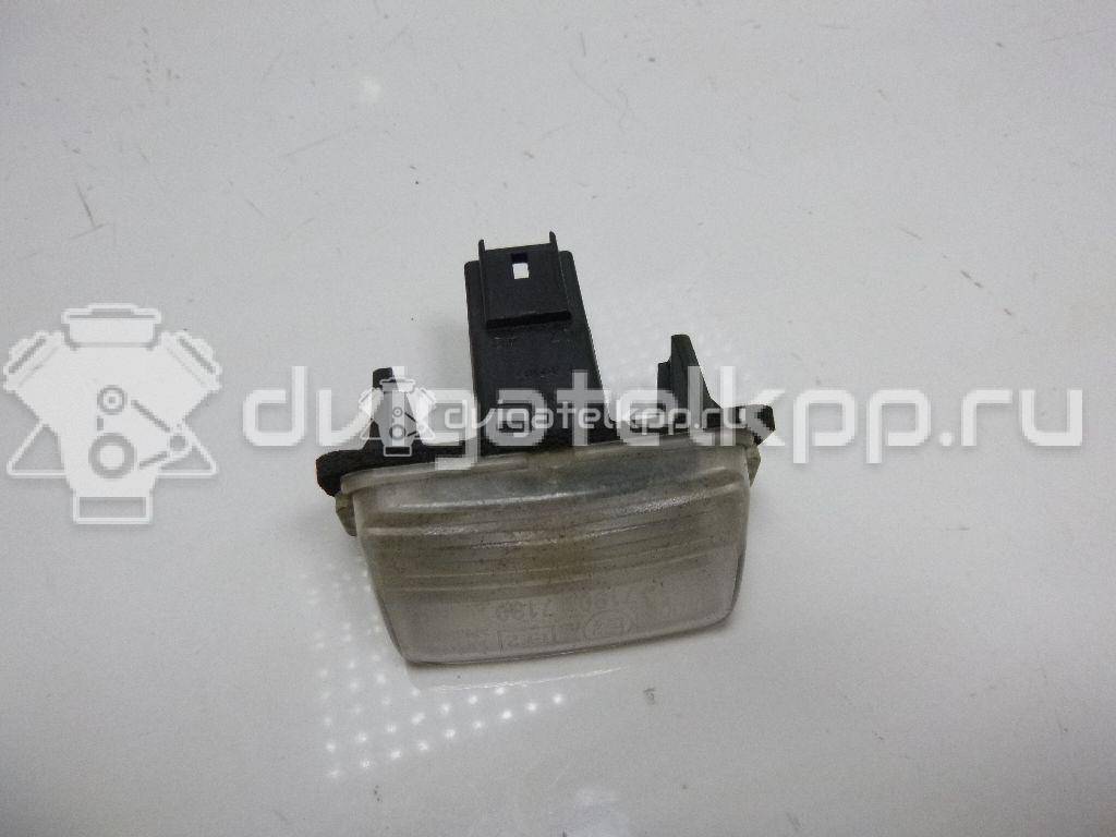 Фото Фонарь подсветки номера  6340A3 для Peugeot 406 / 407 / Traveller / 5008 / Expert {forloop.counter}}