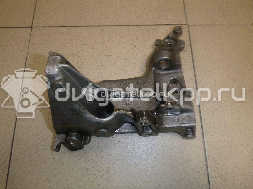 Фото Кронштейн генератора для двигателя 9HY (DV6TED4) для Citroen C4 / C5 / Xsara 109-116 л.с 16V 1.6 л Дизельное топливо 5706N6 {forloop.counter}}