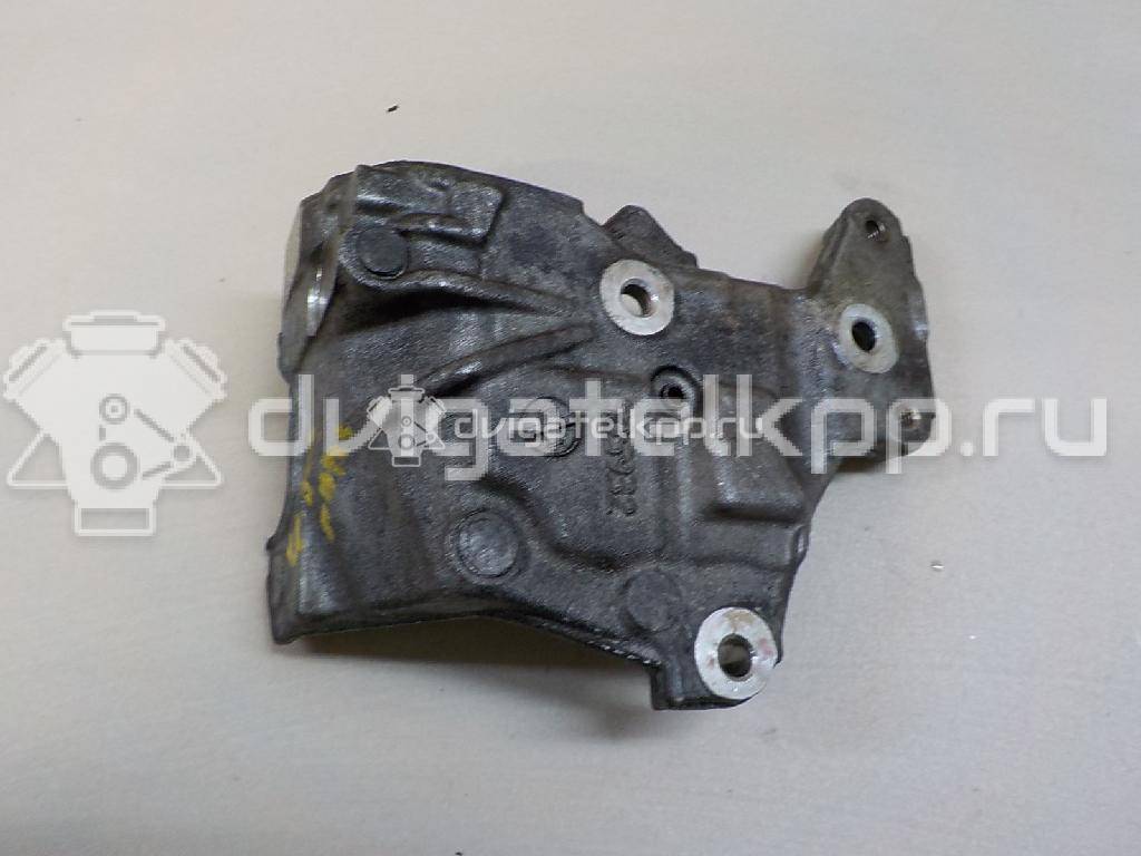 Фото Кронштейн топливного фильтра для двигателя 9HZ (DV6TED4) для Citroen Berlingo / C3 / C2 Jm / C5 109 л.с 16V 1.6 л Дизельное топливо 190244 {forloop.counter}}