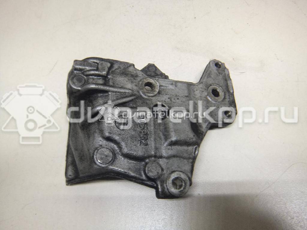 Фото Кронштейн топливного фильтра для двигателя 9HY (DV6TED4) для Citroen C4 / C5 / Xsara 109-116 л.с 16V 1.6 л Дизельное топливо 190244 {forloop.counter}}