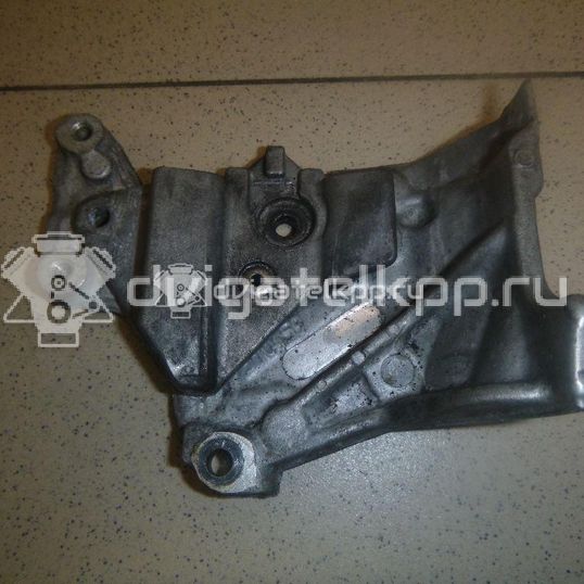 Фото Кронштейн топливного фильтра для двигателя 9HY (DV6TED4) для Citroen C4 / C5 / Xsara 109-116 л.с 16V 1.6 л Дизельное топливо 190244