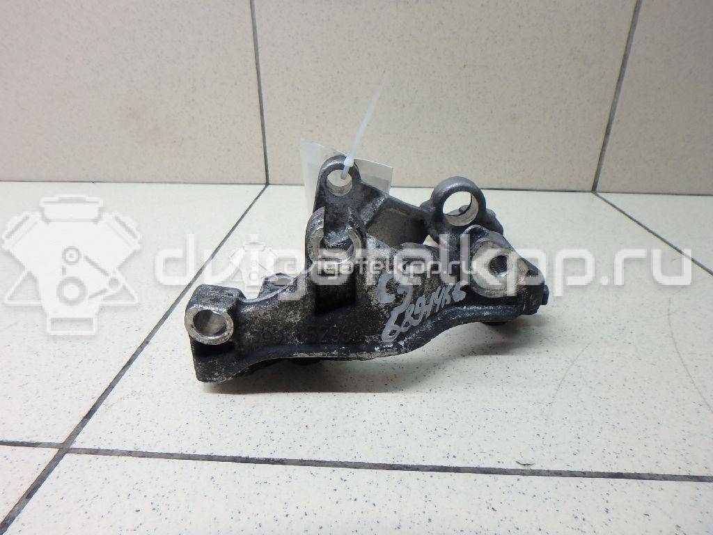 Фото Кронштейн генератора для двигателя 9HZ (DV6TED4) для Citroen Berlingo / C3 / C2 Jm / C5 109 л.с 16V 1.6 л Дизельное топливо 5706K3 {forloop.counter}}