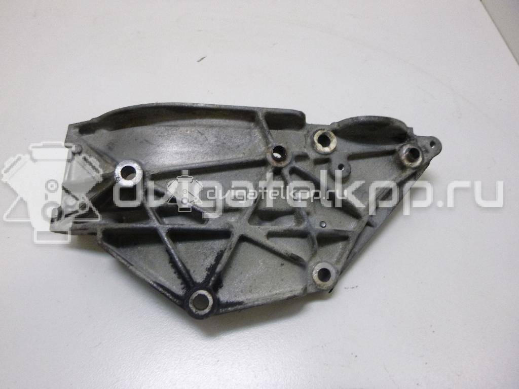 Фото Кронштейн генератора для двигателя RHF (DW10BTED4) для Citroen C4 / C5 136-140 л.с 16V 2.0 л Дизельное топливо 5706J5 {forloop.counter}}