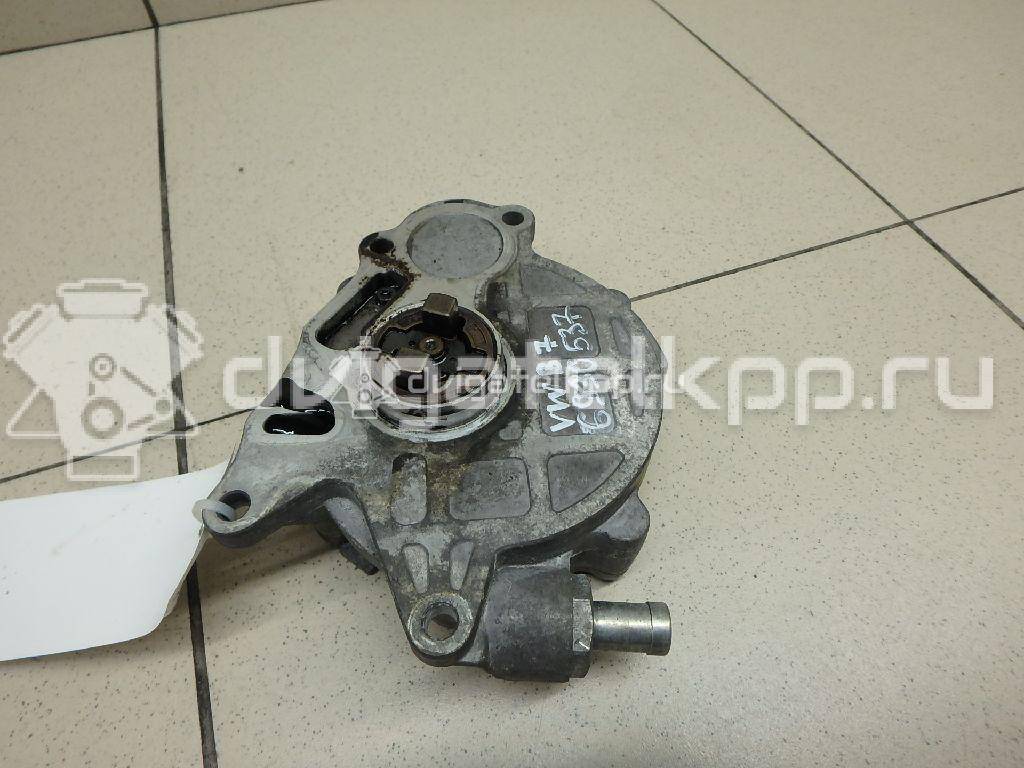 Фото Насос вакуумный  03L145100F для Seat Leon / Alhambra / Altea / Exeo {forloop.counter}}