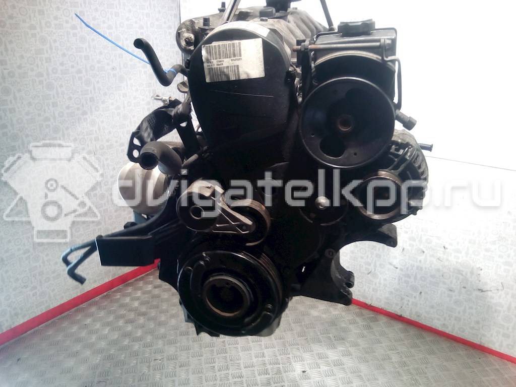 Фото Контрактный (б/у) двигатель D 5252 T для Volvo S80 / 850 / S70 Ls / V70 140 л.с 10V 2.5 л Дизельное топливо {forloop.counter}}