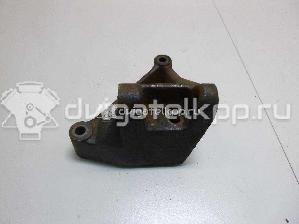 Фото Кронштейн генератора для двигателя GA16DS для Nissan Sunny / 100 / Primera 87-107 л.с 16V 1.6 л бензин 1171090J00 {forloop.counter}}